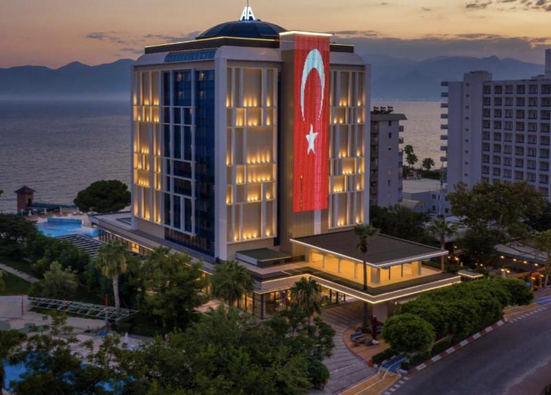 Antalya Hotel / Antalya Hotel