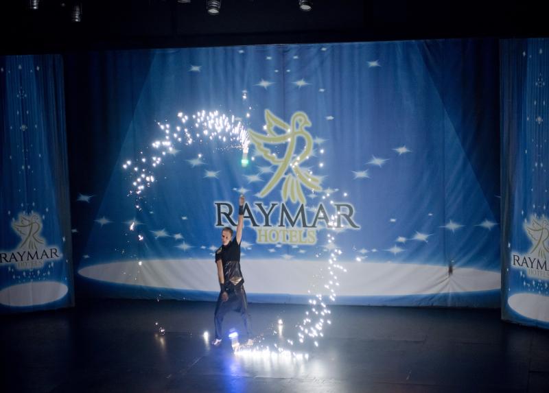 Raymar Hotel / Raymar Hotel
