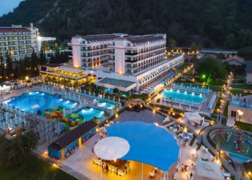 DOSINIA LUXURY RESORT