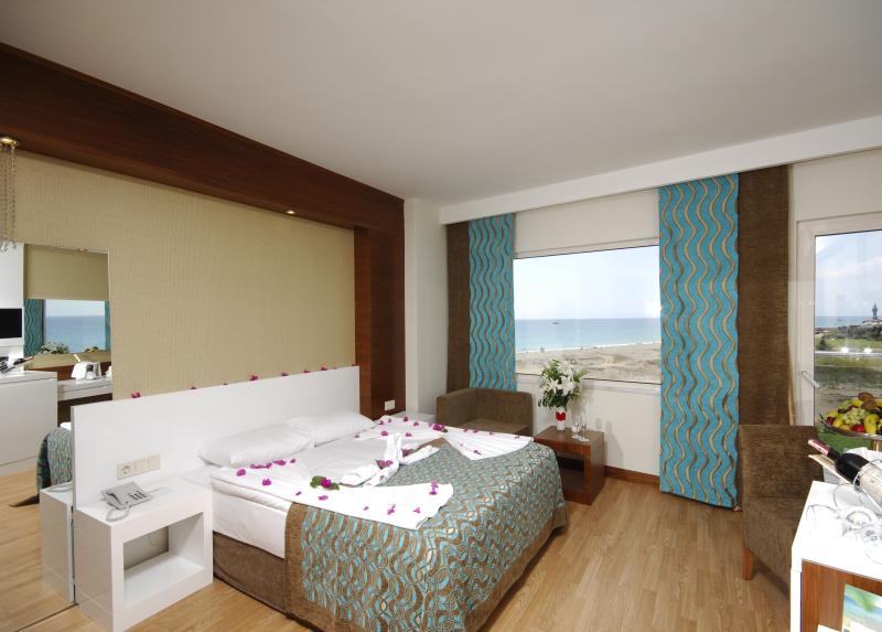 Seaden Sea World Resort And Spa / Seaden Sea World Resort And Spa