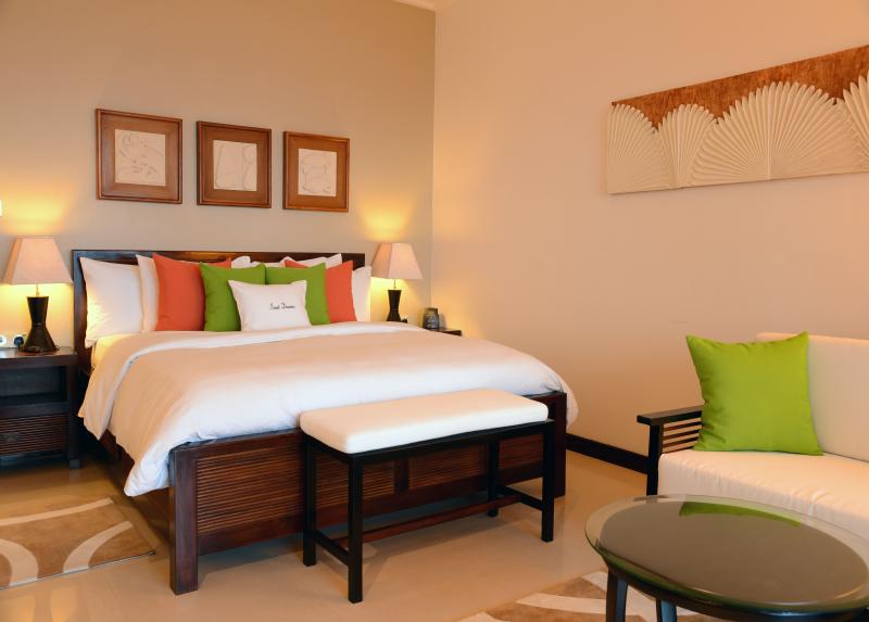 Doubletree By Hilton Seychelles Allamanda Resort And Spa / Doubletree By Hilton Seychelles Allamanda Resort And Spa