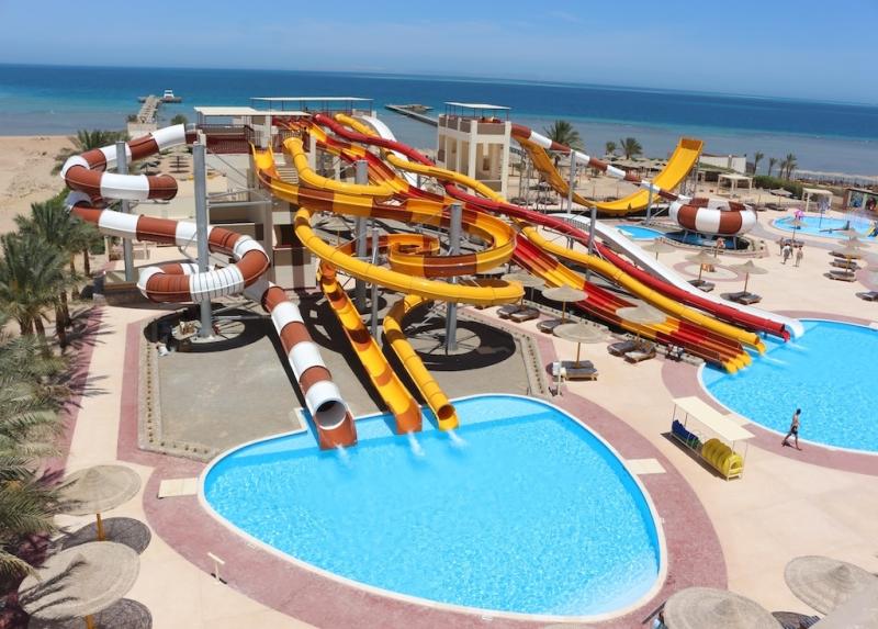 El Karma Aqua Beach Resort / El Karma Aqua Beach Resort
