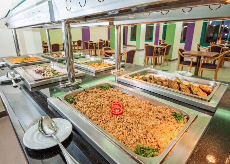 Sun And Sea Hotel / Sun And Sea Hotel