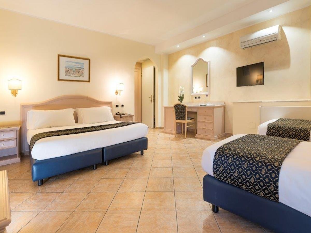 Sant Alphio Garden Hotel & Spa / Sant Alphio Garden Hotel & Spa