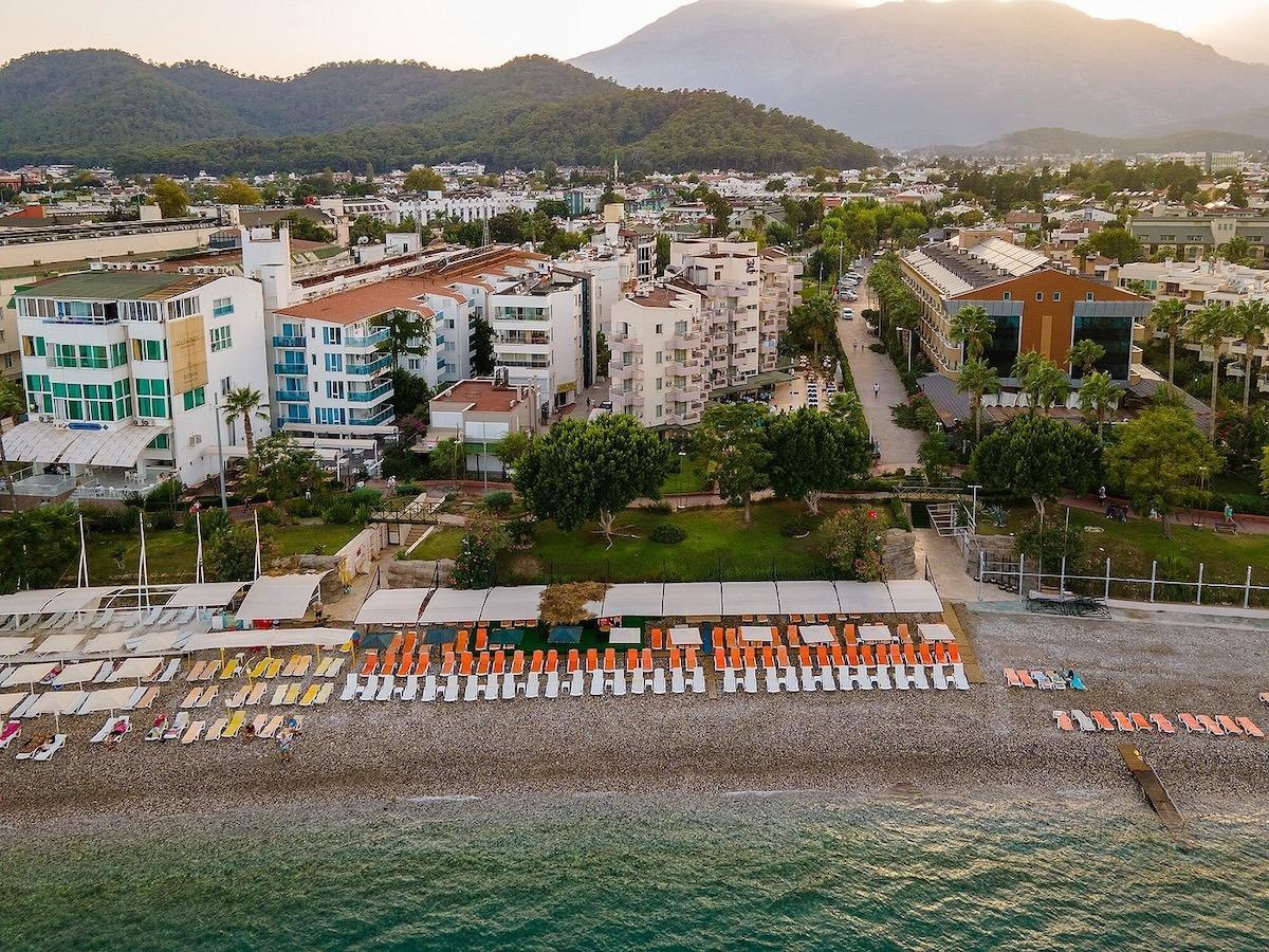 Viking Nona Beach Hotel / Viking Nona Beach Hotel