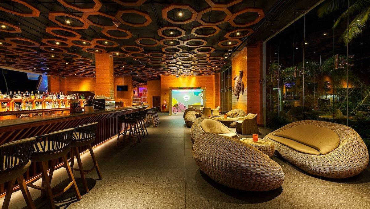 Araliya Beach / Araliya Beach