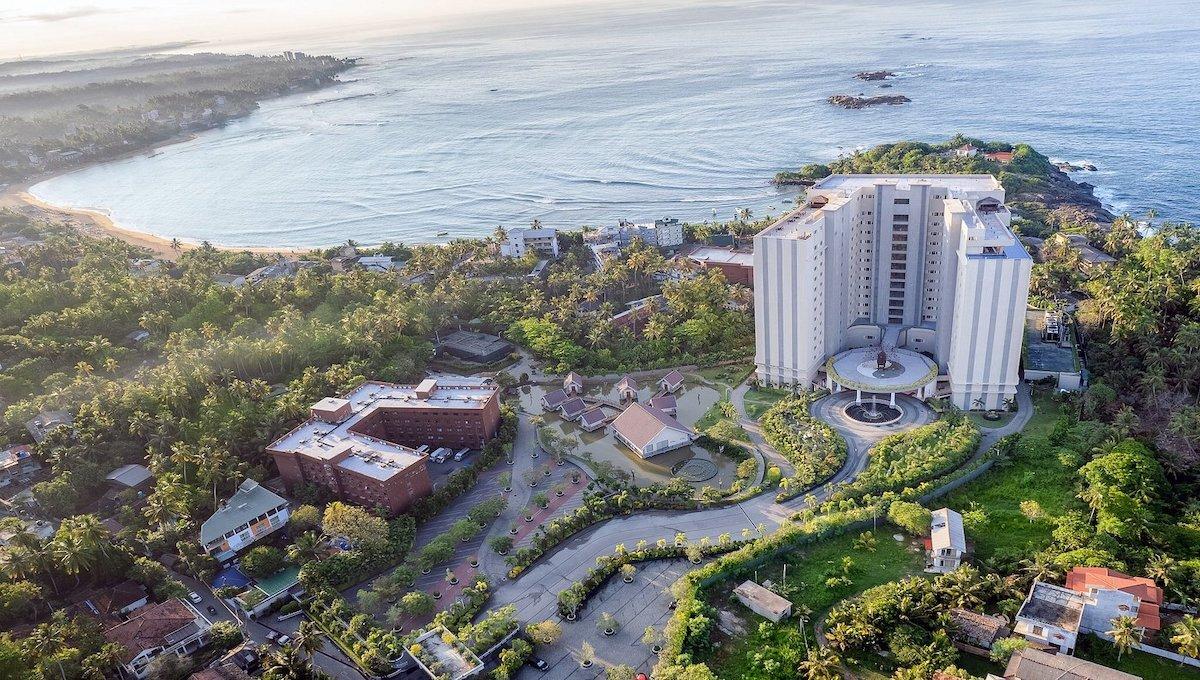 Araliya Beach / Araliya Beach