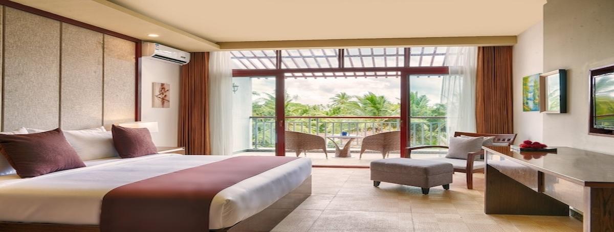 Jie Jie Beach / Jie Jie Beach