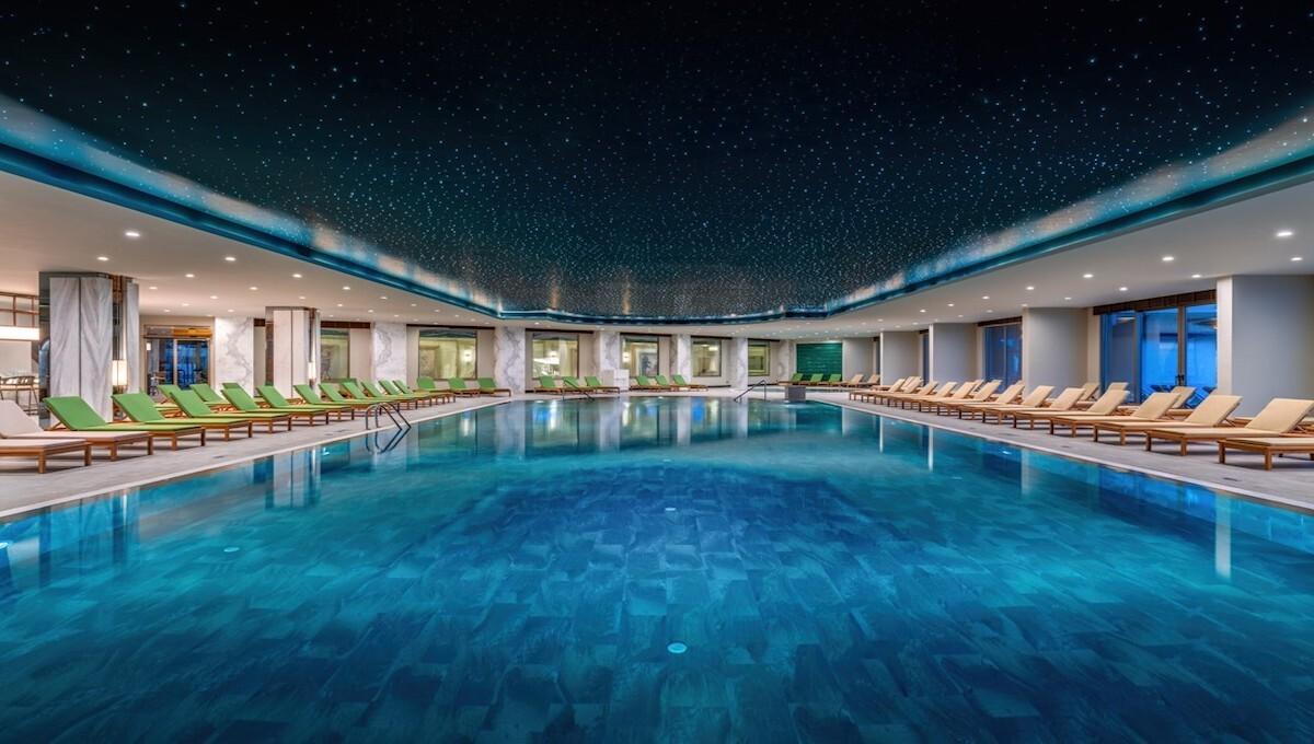 Delphin Palace Resort Hotel / Delphin Palace Resort Hotel