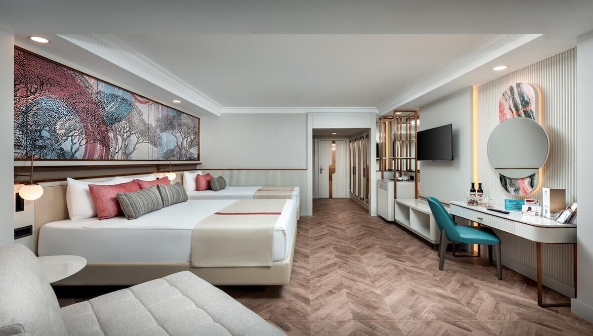 Delphin Palace Resort Hotel / Delphin Palace Resort Hotel