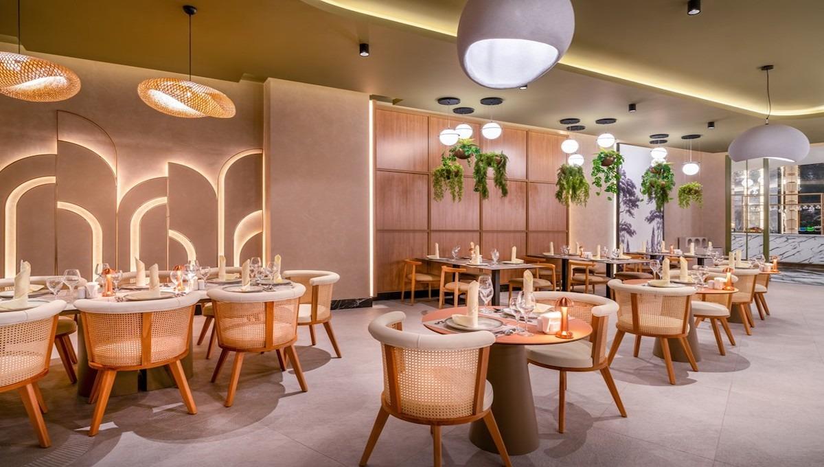 Delphin Palace Resort Hotel / Delphin Palace Resort Hotel