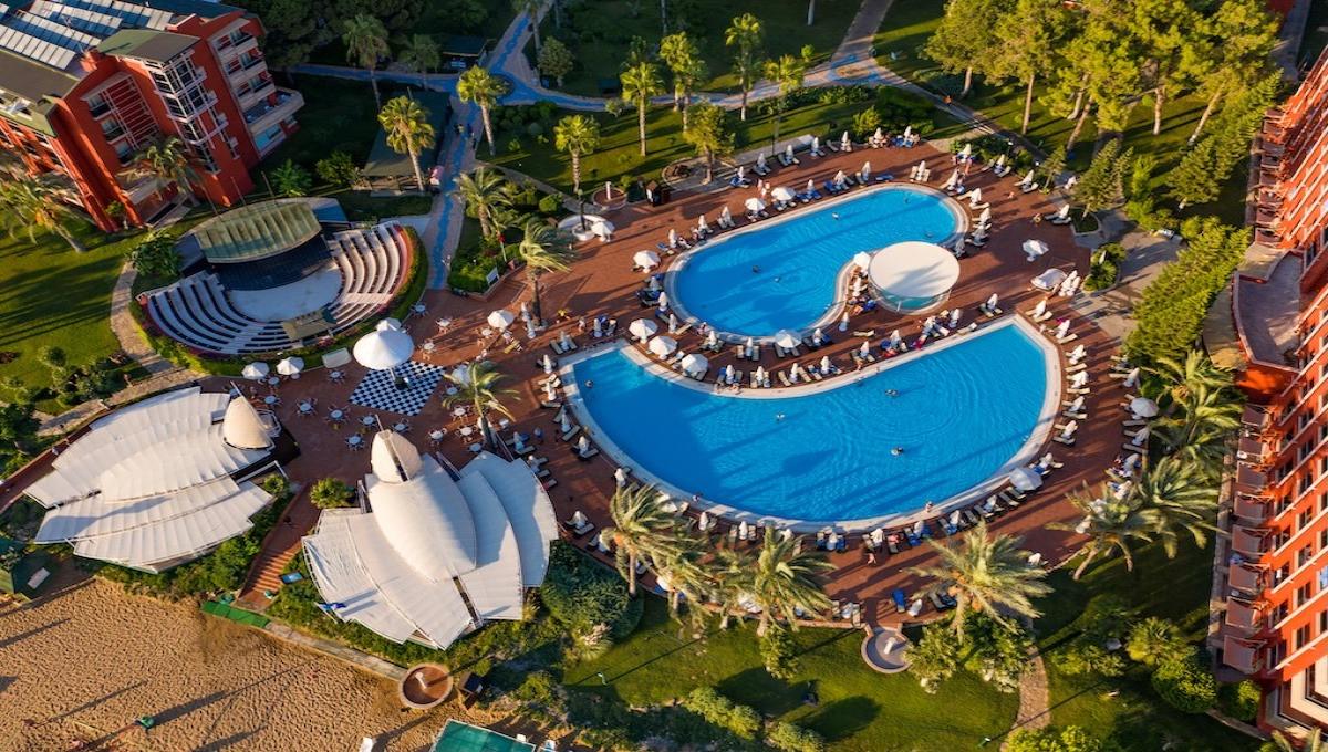 Aqi Pegasos Club / Aqi Pegasos Club