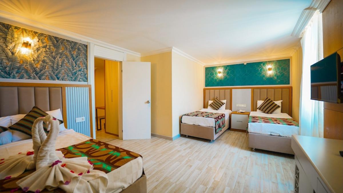 Concordia Celes Hotel / Concordia Celes Hotel