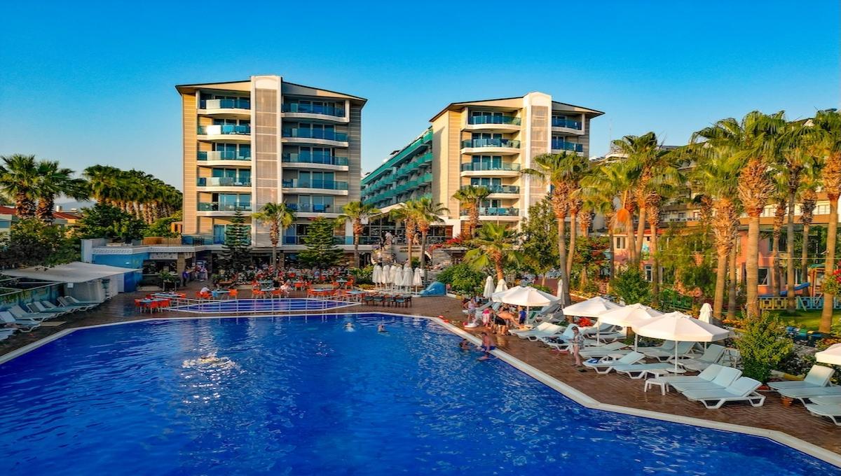 Concordia Celes Hotel / Concordia Celes Hotel