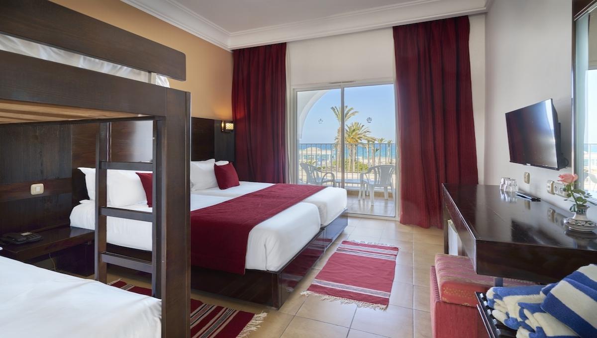 El Mehdi Beach / El Mehdi Beach