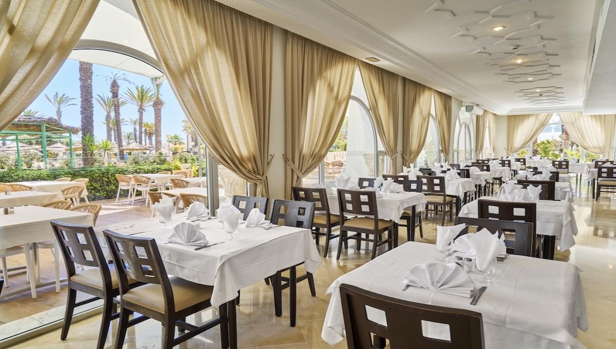 El Mehdi Beach / El Mehdi Beach