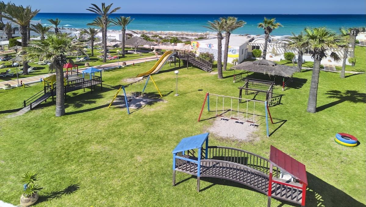 El Mehdi Beach / El Mehdi Beach