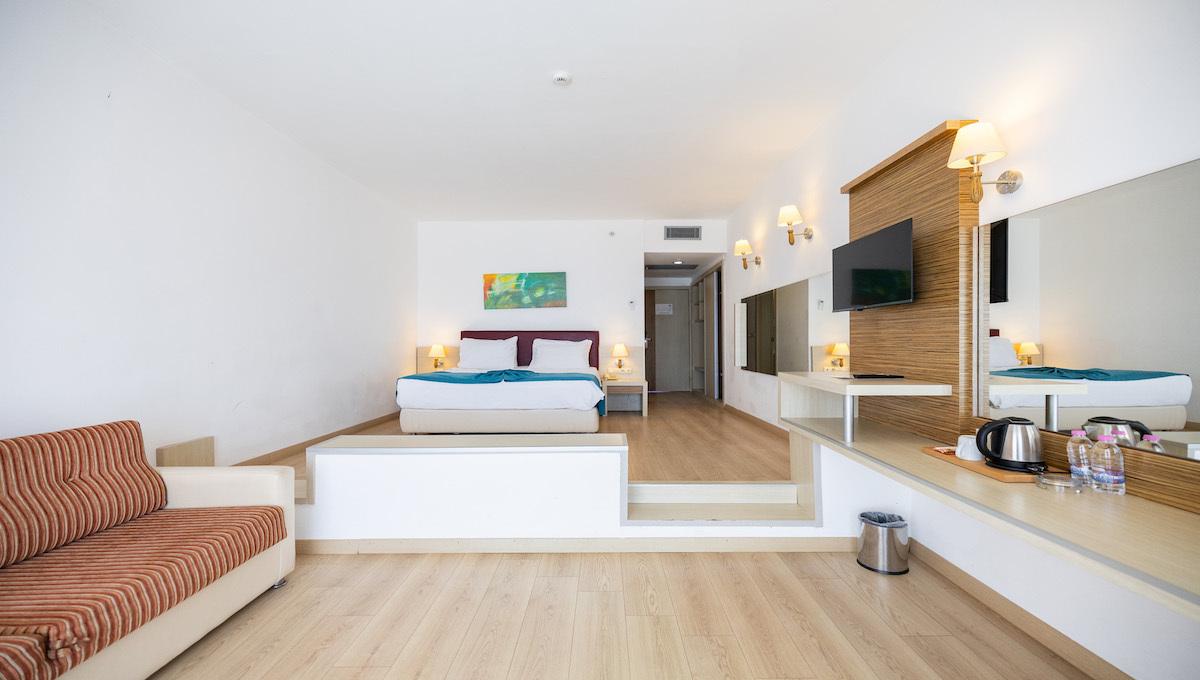 Azure By Yelken Hotel / Azure By Yelken Hotel