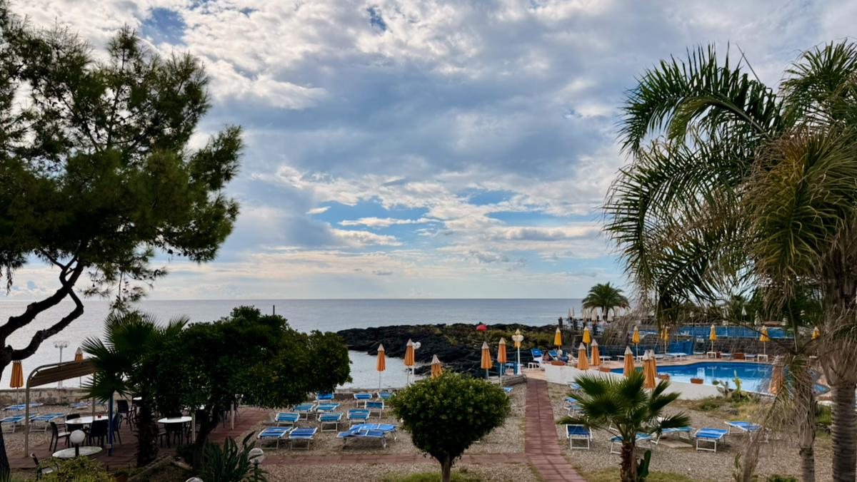 Hotel Nike / Hotel Nike