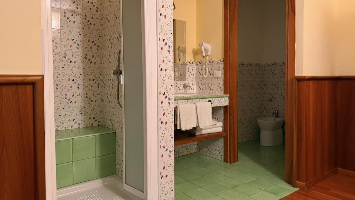 Hotel Nike / Hotel Nike