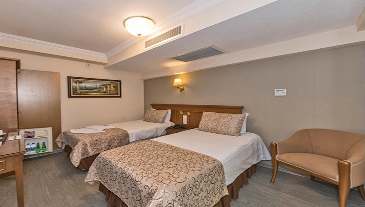 Laleli Gonen / Laleli Gonen