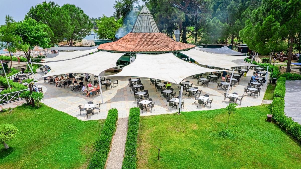 Ma Biche Kemer / Ma Biche Kemer