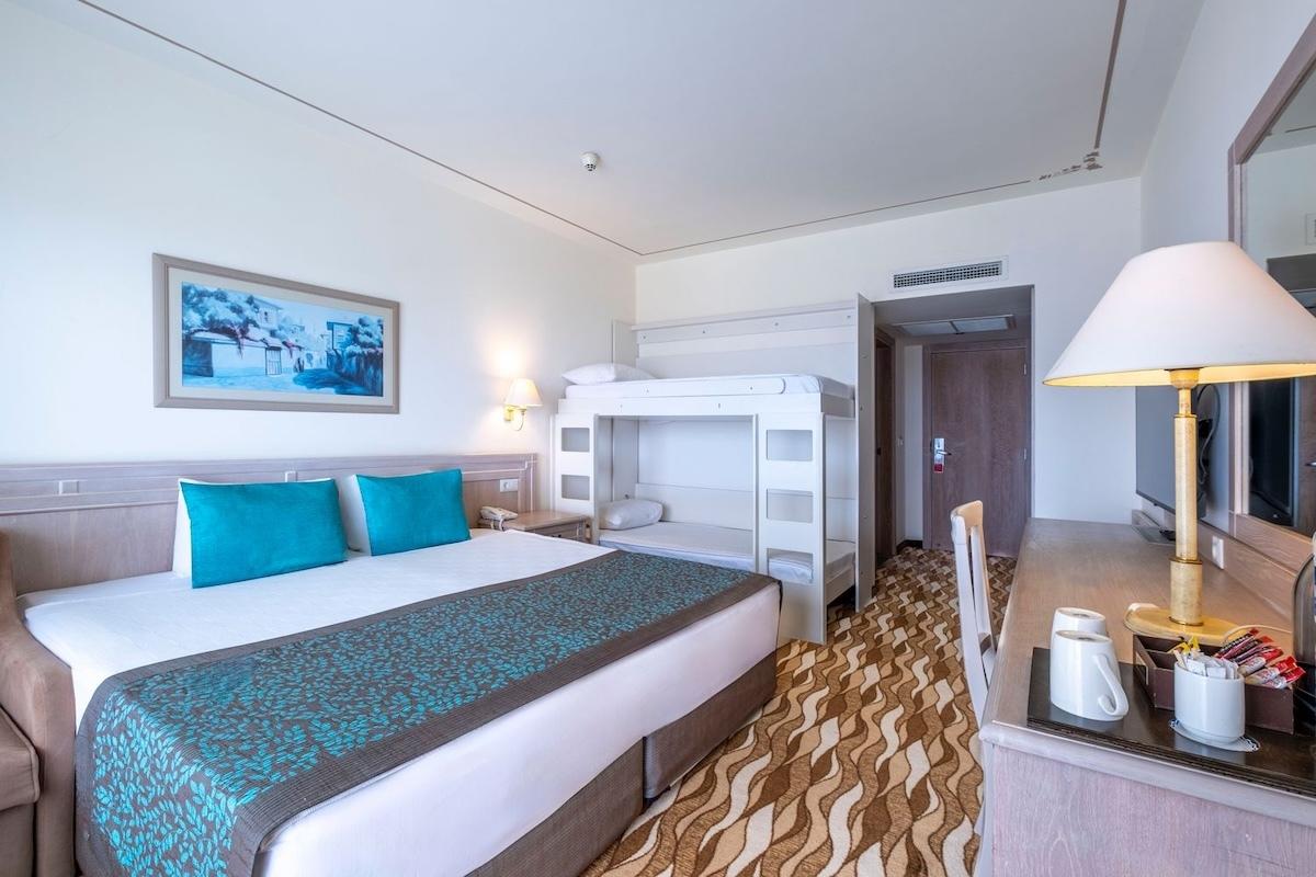 Ma Biche Kemer / Ma Biche Kemer