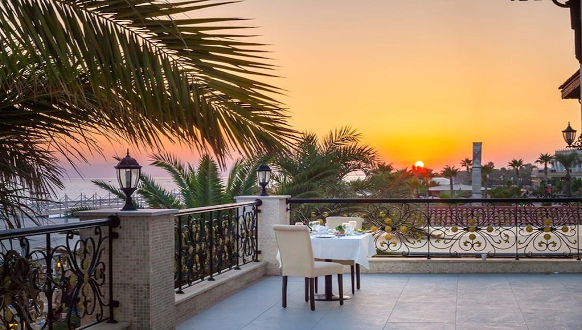 Club Nena / Club Nena