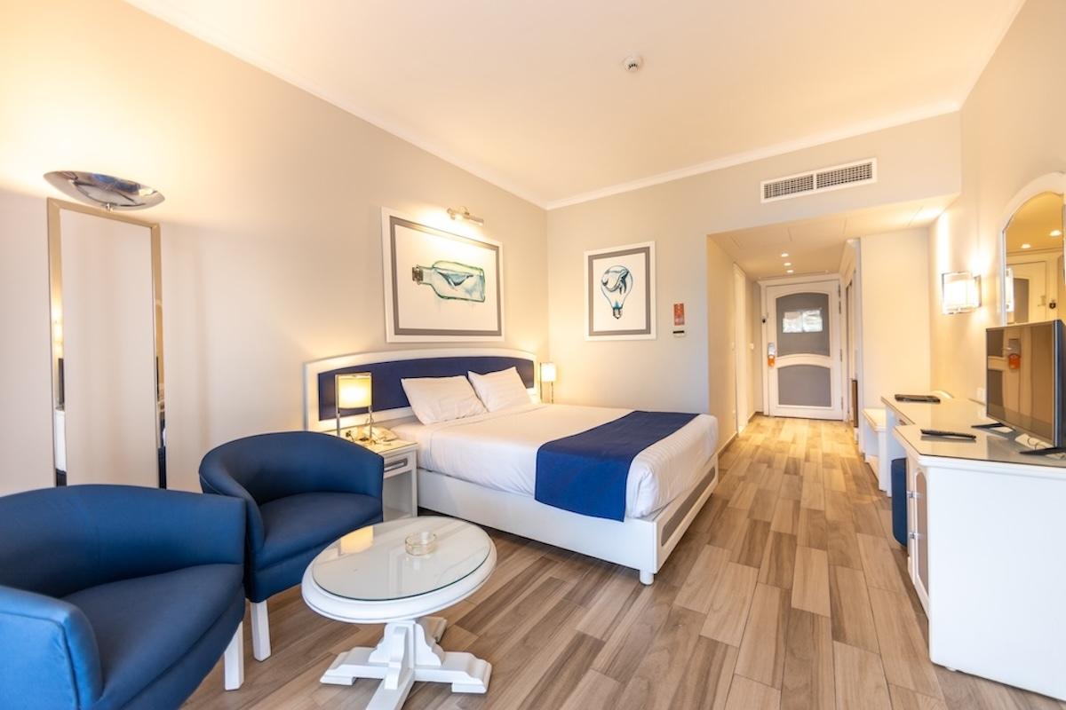 Desert Rose Resort / Desert Rose Resort