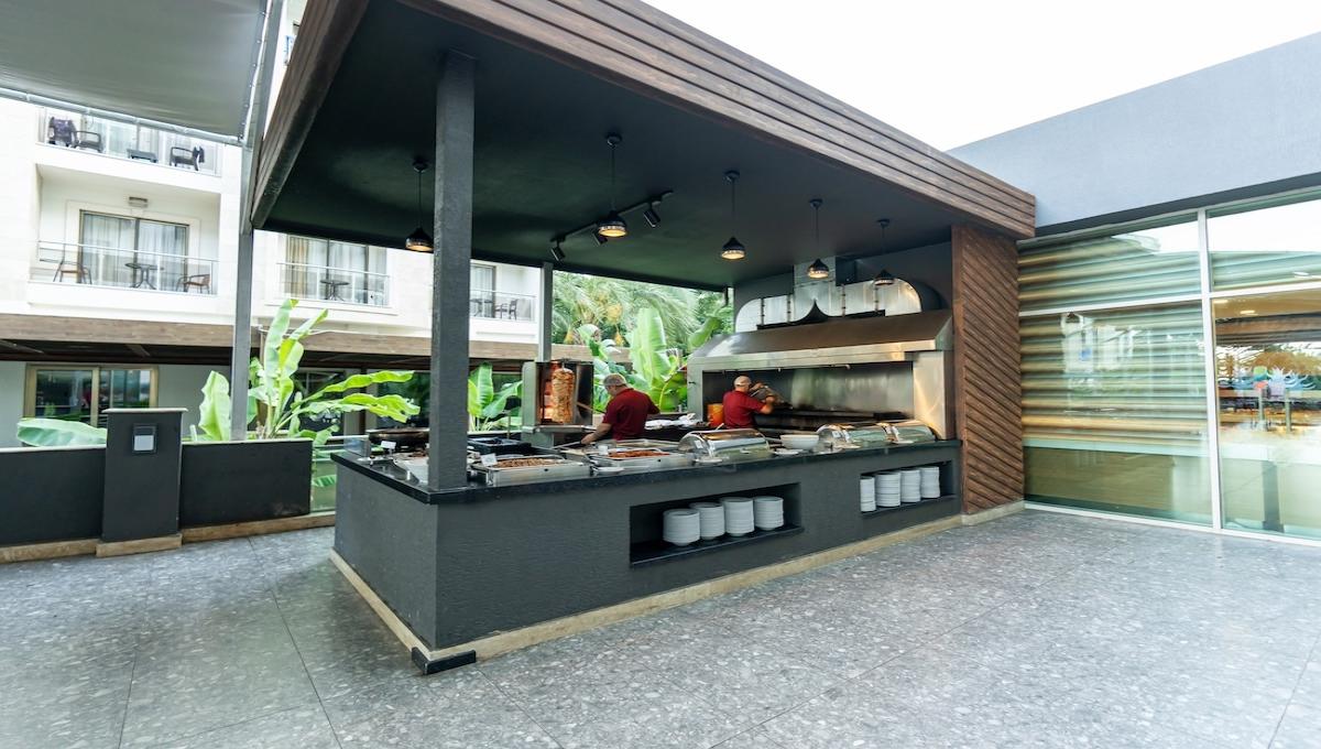 Grand Ring Hotel / Grand Ring Hotel