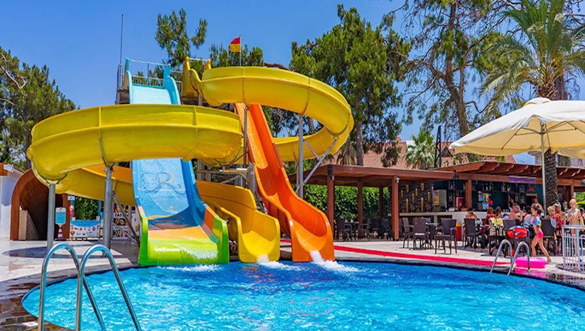 Grand Ring Hotel / Grand Ring Hotel