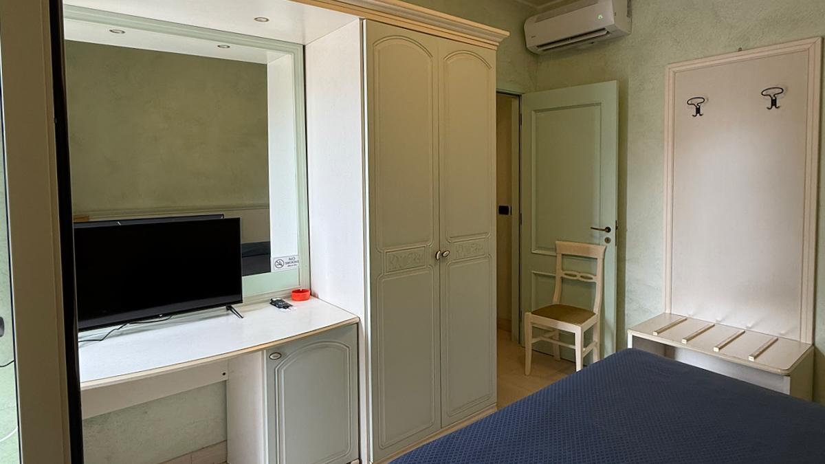 Hotel Kalos / Hotel Kalos