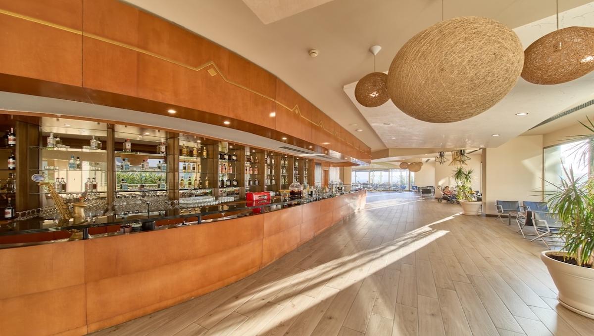 La Blanche Island / La Blanche Island