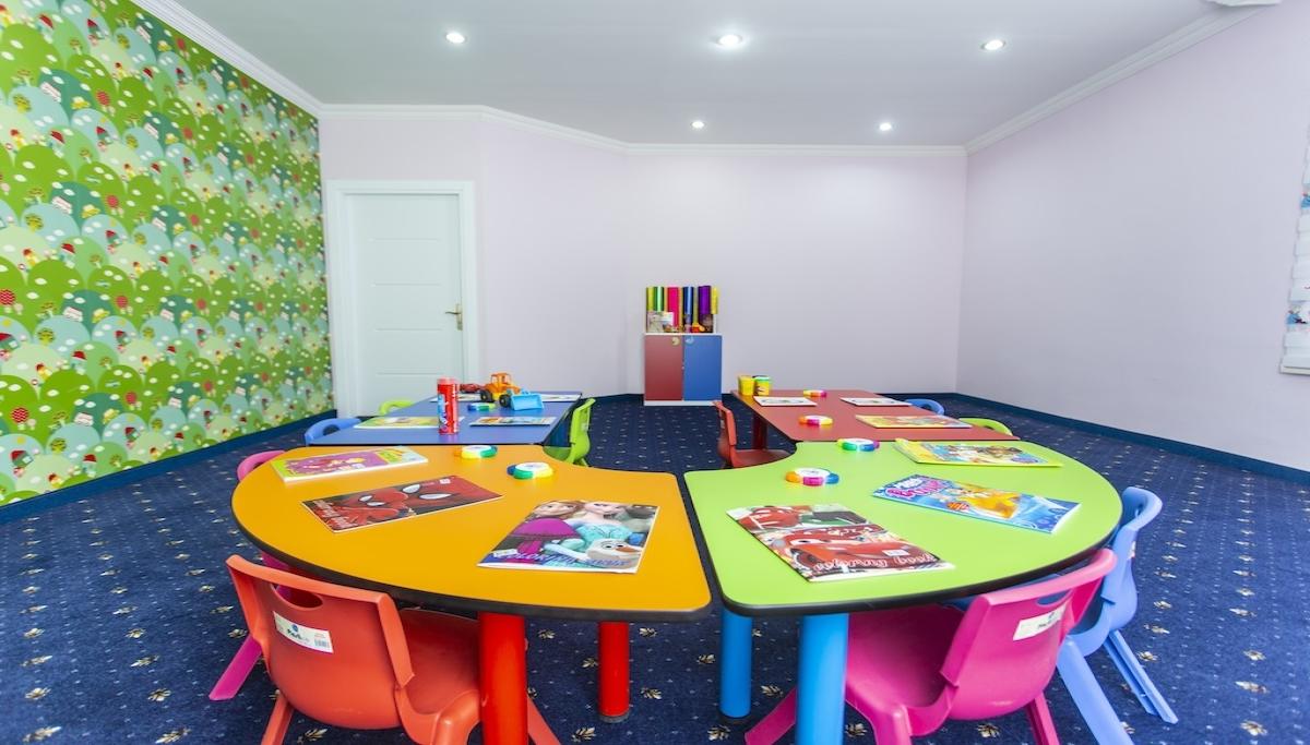 Lonicera World Resort Spa Hotel / Lonicera World Resort Spa Hotel