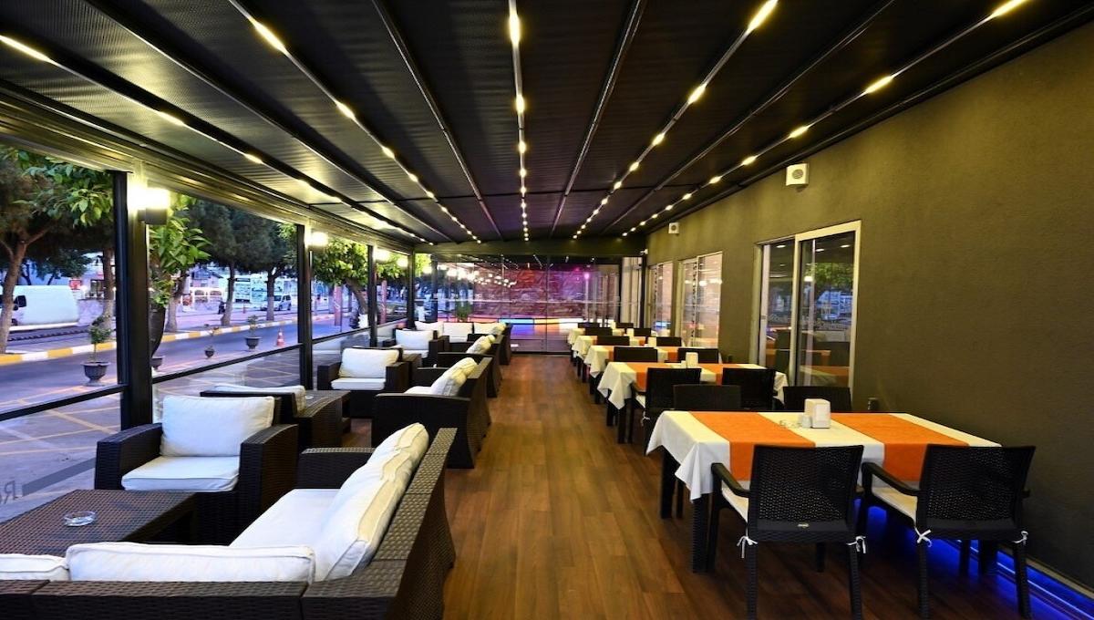 Roxx Royal Hotel / Roxx Royal Hotel