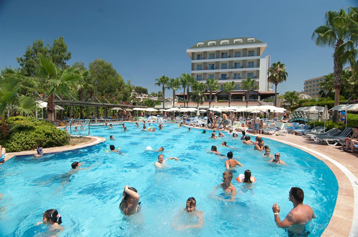 Trendy Palm Beach Adults Only 16+ / Trendy Palm Beach Adults Only 16+