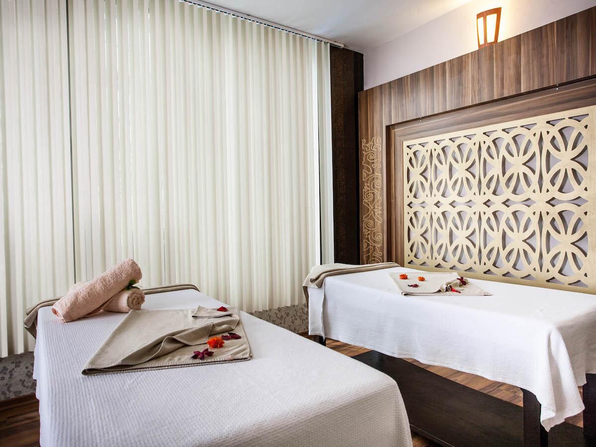 Tusan Beach Resort / Tusan Beach Resort