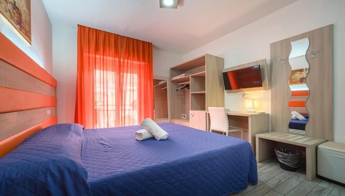 Chrismare / Chrismare