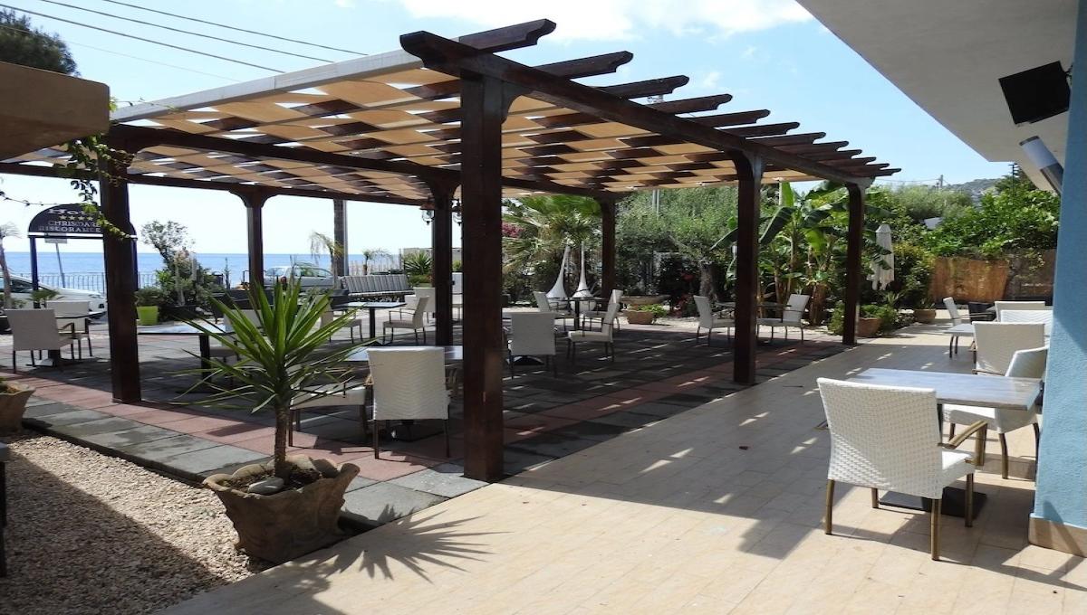 Chrismare / Chrismare