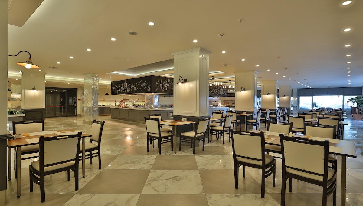 Eos Beach Resort / Eos Beach Resort