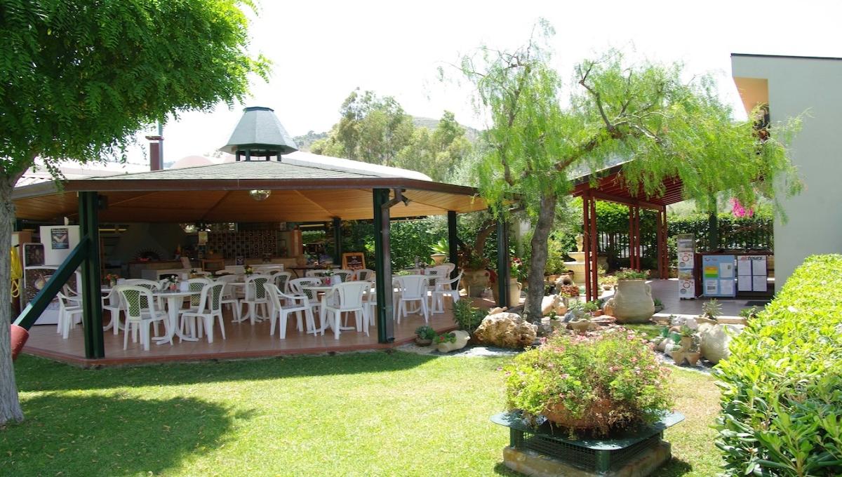 Fontana Barone Residence / Fontana Barone Residence