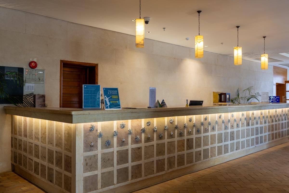 Fort Arabesque West Bay Resort / Fort Arabesque West Bay Resort