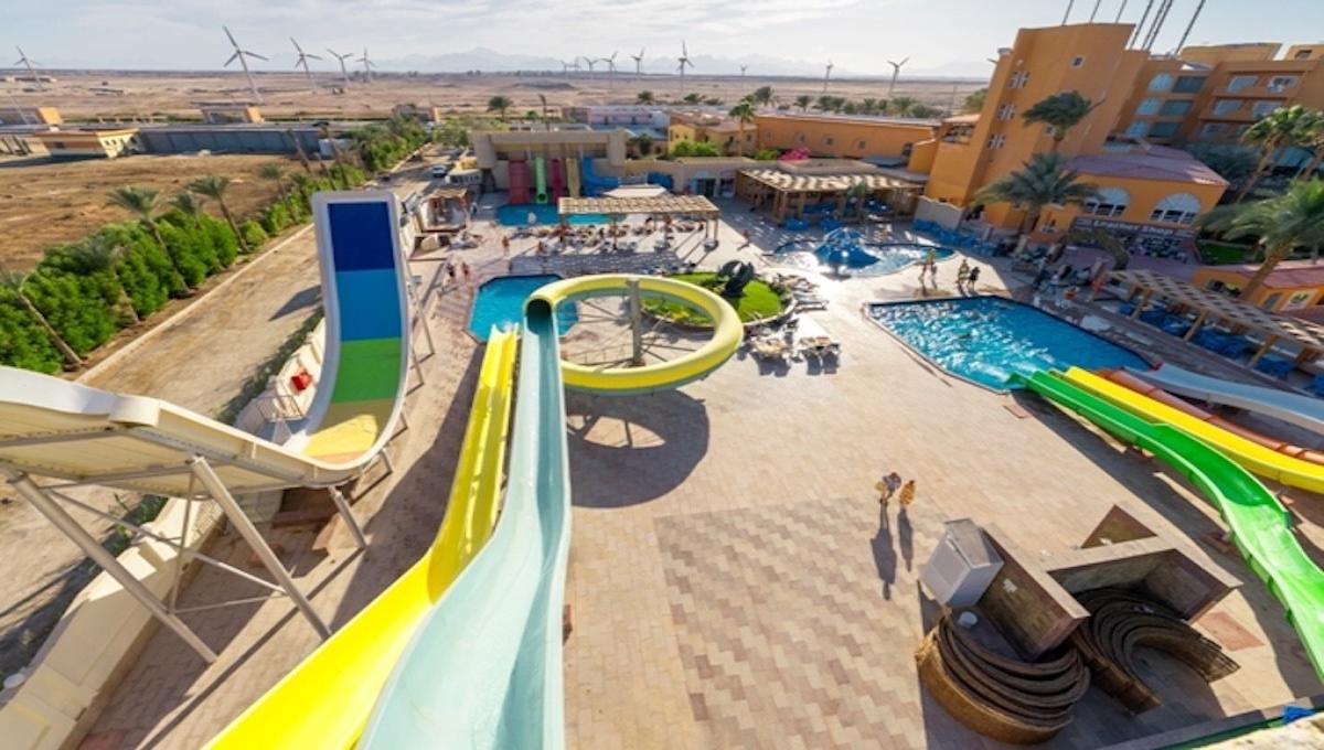 Golden Beach Resort / Golden Beach Resort