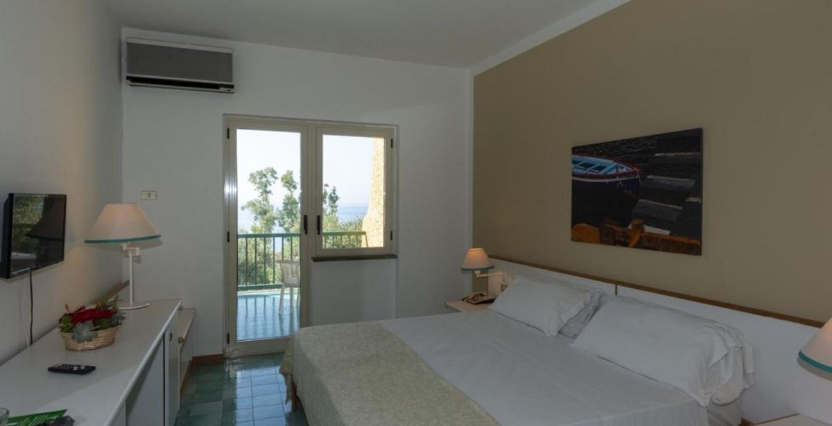 Hotel Torre Normanna / Hotel Torre Normanna