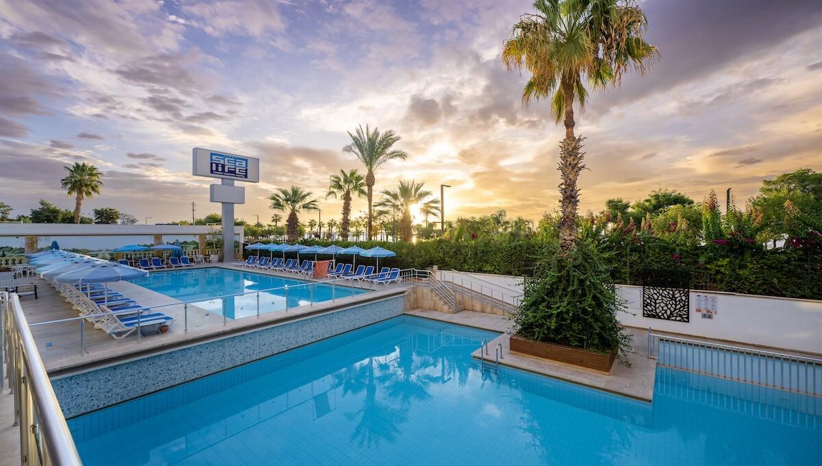 Sealife Family Resort Hotel / Sealife Family Resort Hotel