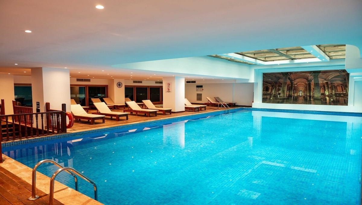 Side Premium / Side Premium